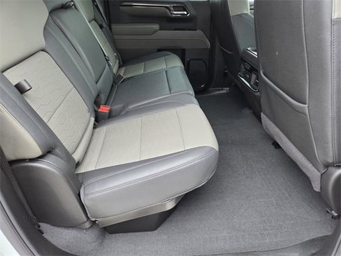 Used 2025 Chevrolet Silverado 1500 ZR2 w/ Technology Package image 14