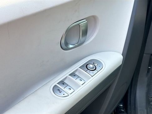 Certified 2024 Hyundai Ioniq 5 SEL RWD image 7