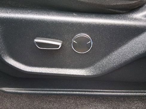 Used 2016 Ford F150 XLT w/ Equipment Group 301A Mid AWD/4WD image 6
