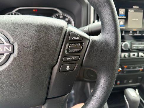 Certified 2025 Nissan Frontier SV RWD image 20