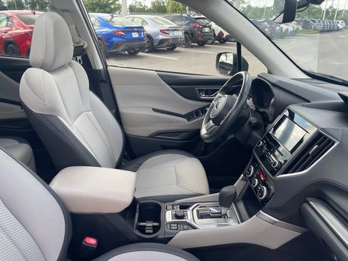 Used 2019 Subaru Forester Premium AWD/4WD image 35