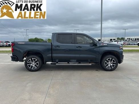 Used 2019 Chevrolet Silverado 1500 LT Trail Boss AWD/4WD image 6