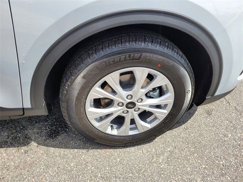 New 2025 Ford Escape Active w/ Tech Pack #1 image 40