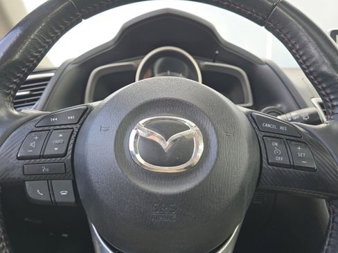 Used 2015 MAZDA MAZDA3 i Touring w/ Technology Package FWD image 24