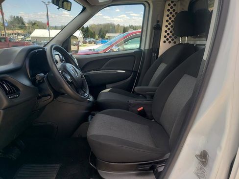Used 2022 RAM ProMaster City Tradesman FWD image 10
