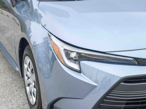 Certified 2026 Toyota Corolla LE FWD image 4