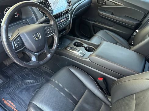Certified 2025 Honda Ridgeline TrailSport image 3