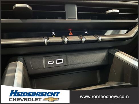 Certified 2023 Chevrolet Colorado Trail Boss AWD/4WD image 23