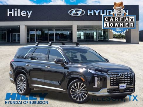 Used 2024 Hyundai Palisade Calligraphy image 1