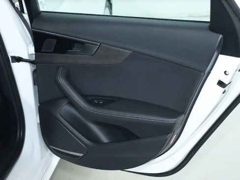 Used 2023 Audi A4 2.0T Premium Plus image 31