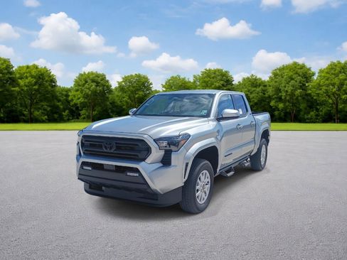 New 2026 Toyota Tacoma SR5 AWD/4WD image 3