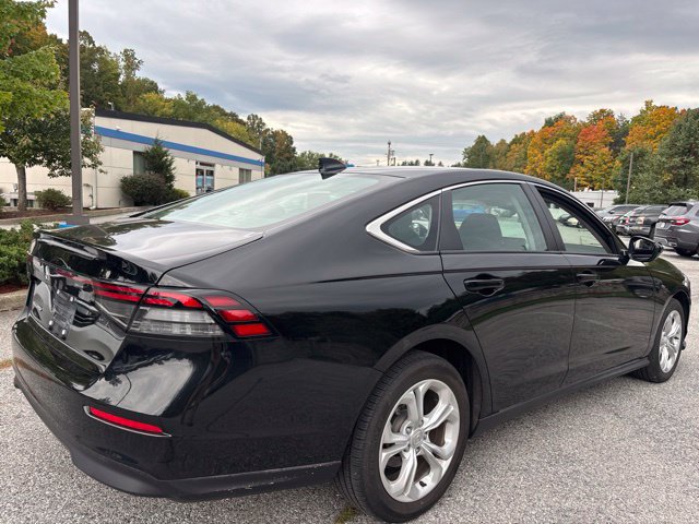 Used 2024 Honda Accord LX image 8