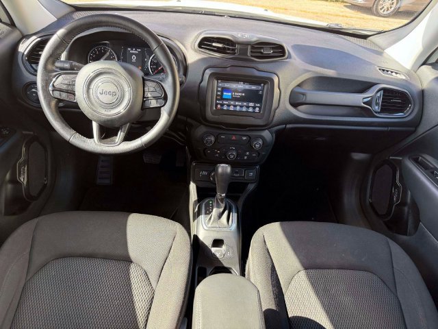 Certified 2020 Jeep Renegade Altitude AWD/4WD image 15