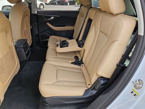 New 2025 Audi Q7 3.0T Premium Plus image 21