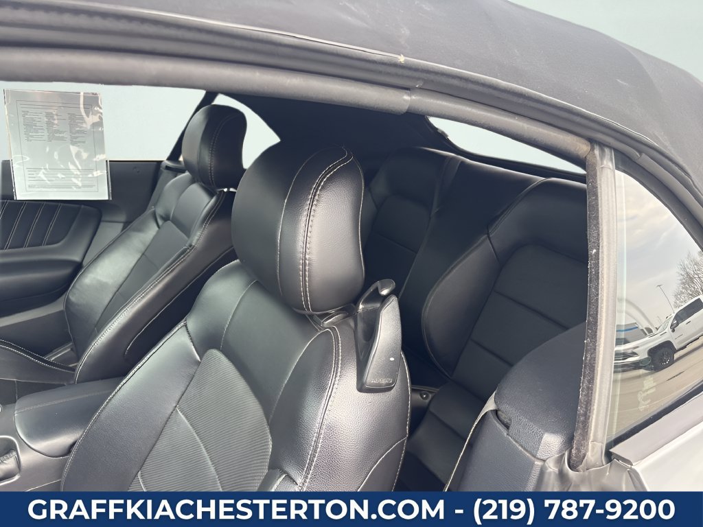 Used 2020 Ford Mustang Premium RWD image 17