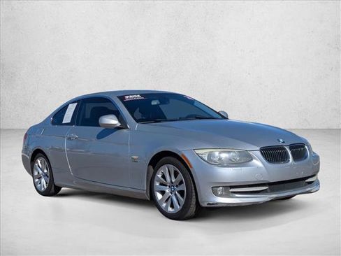 Used 2012 BMW 328i xDrive Coupe image 4