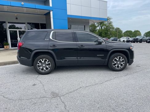 Used 2023 GMC Acadia SLE FWD image 9