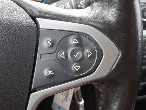 Used 2019 Chevrolet Colorado ZR2 w/ ZR2 Midnight Special Edition image 22