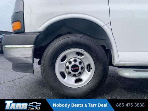 Used 2025 GMC Savana 2500 w/ Driver Convenience Package RWD image 17