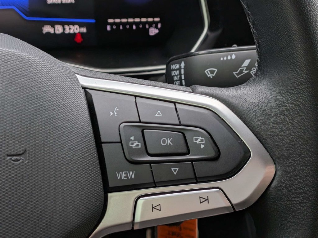 Used 2024 Volkswagen Jetta Sport FWD image 22