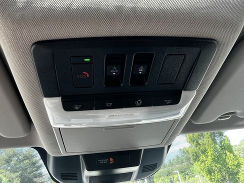 New 2026 Nissan Rogue Platinum AWD/4WD image 28