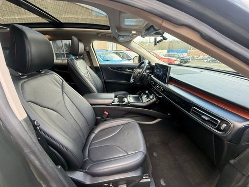 Used 2022 Lincoln Nautilus Reserve w/ Class II Trailer Tow Package AWD/4WD image 35