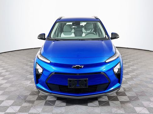 Used 2022 Chevrolet Bolt EUV Premier w/ Super Cruise Package image 2