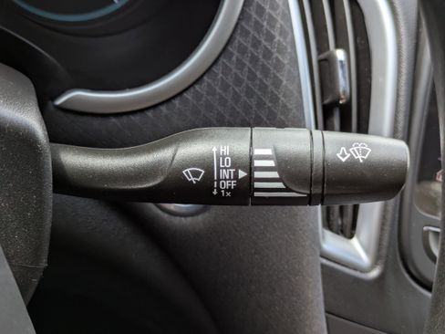 Used 2023 Chevrolet Malibu LT image 17