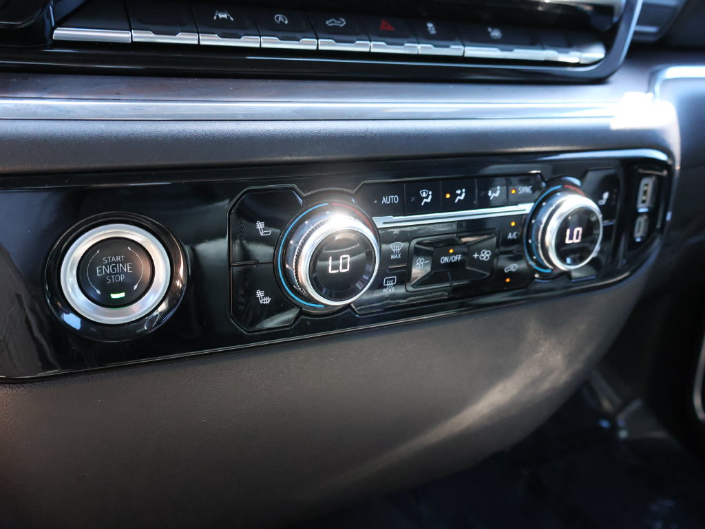 Used 2024 GMC Sierra 1500 SLT AWD/4WD image 35