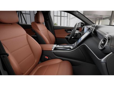New 2027 Mercedes-Benz GLC 350e 4MATIC image 4