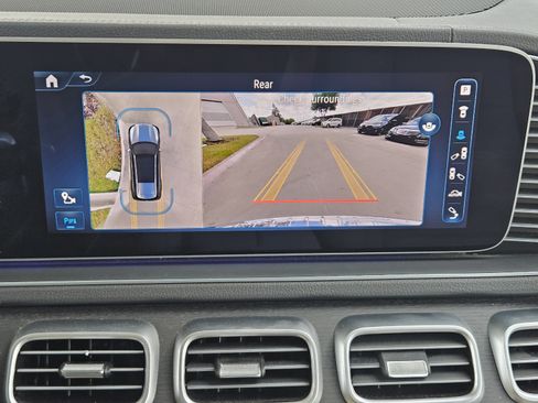 Certified 2024 Mercedes-Benz GLS 450 4MATIC image 10