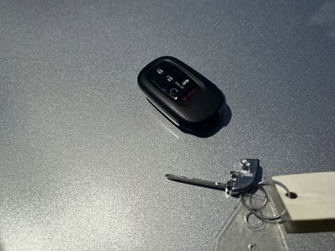 Used 2025 Honda Accord SE image 32