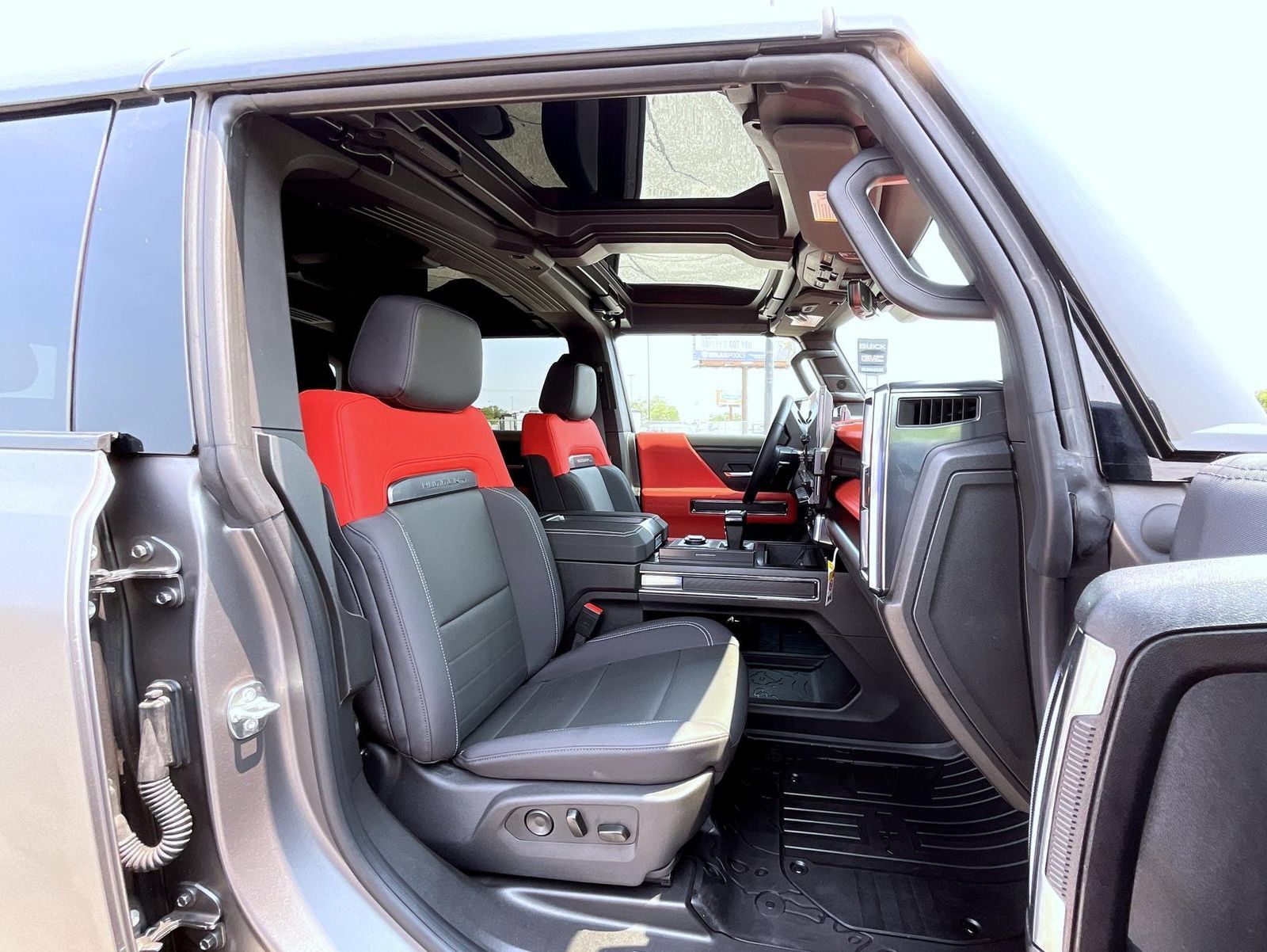 New 2026 GMC Hummer EV 3X w/ Carbon Fiber Edition Package AWD/4WD image 15
