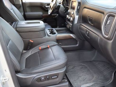 Used 2021 GMC Sierra 1500 SLT AWD/4WD image 17