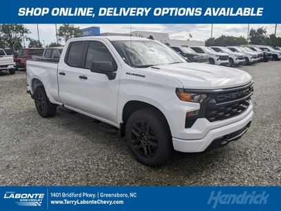 New 2026 Chevrolet Silverado 1500 Custom w/ Turbomax Blackout Package
