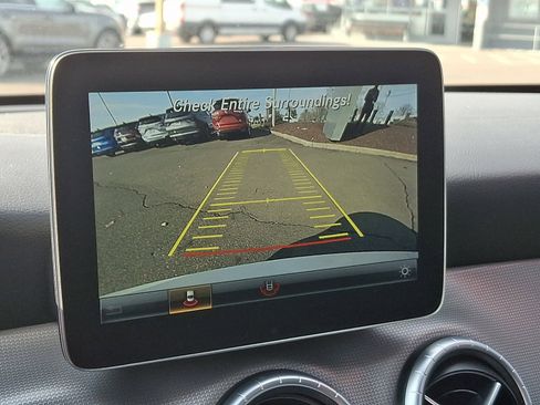 Used 2019 Mercedes-Benz CLA 250 4MATIC image 19