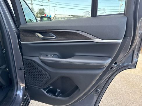 New 2026 Jeep Grand Cherokee Laredo image 27