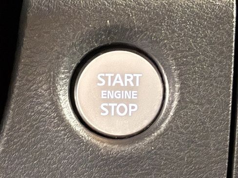 Used 2022 Nissan Frontier S w/ Technology Package image 23