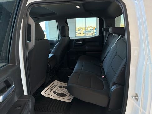 Used 2020 Chevrolet Silverado 1500 Custom Trail Boss w/ Custom Convenience Package image 9