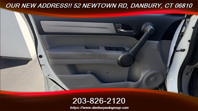 Used 2011 Honda CR-V SE image 9
