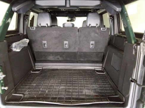 Used 2023 Ford Bronco Wildtrak image 12