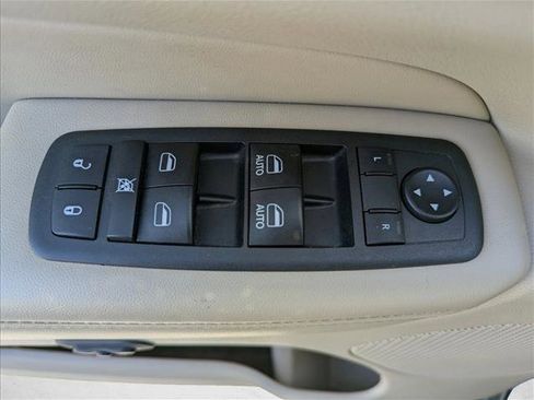 Used 2018 Jeep Grand Cherokee Limited w/ Trailer Tow Group IV AWD/4WD image 8