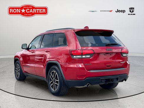 Used 2021 Jeep Grand Cherokee Trailhawk w/ Trailhawk Luxury Group AWD/4WD image 4