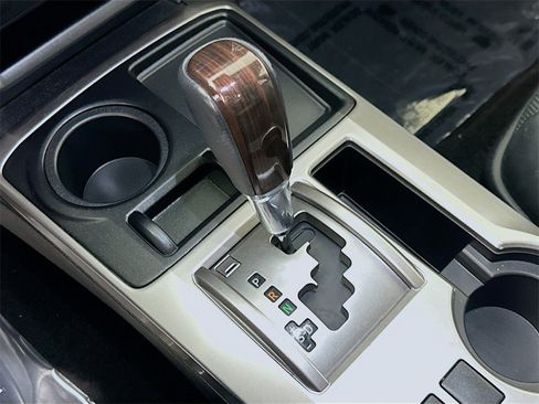 Used 2022 Toyota 4Runner Limited image 32