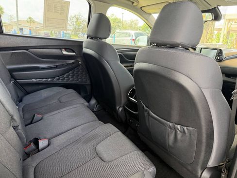 Used 2020 Hyundai Santa Fe SEL FWD image 15