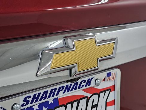 Used 2019 Chevrolet Traverse LT FWD image 32