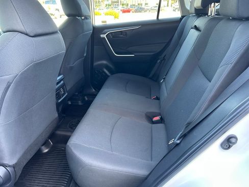 Certified 2022 Toyota RAV4 LE AWD/4WD image 26
