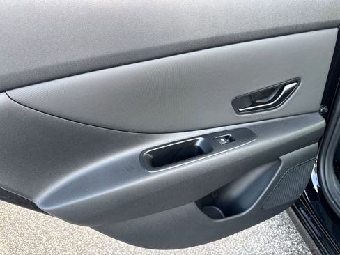 New 2026 Hyundai Elantra Sport image 21