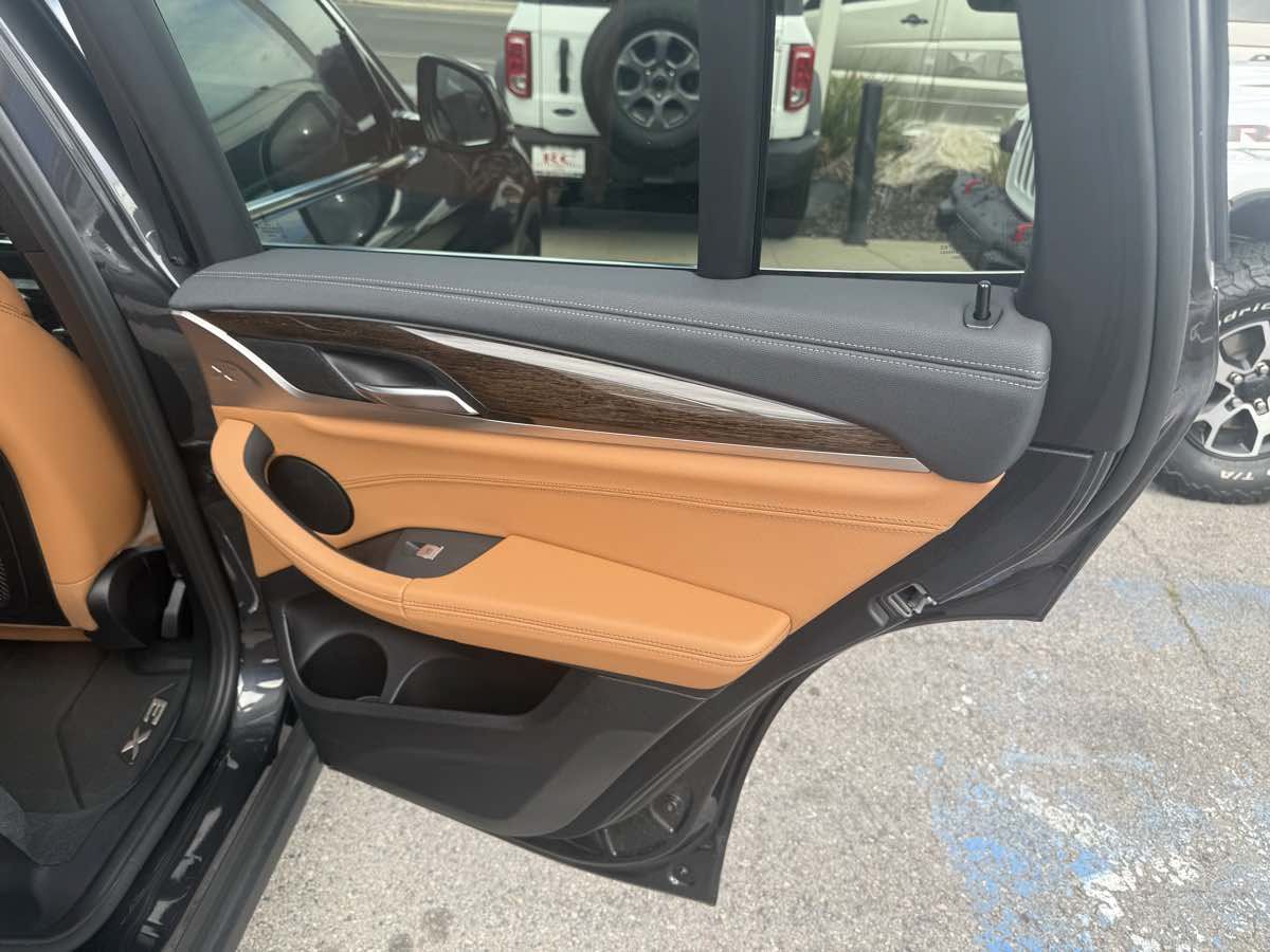 Used 2020 BMW X3 xDrive30i w/ Premium Package AWD/4WD image 19
