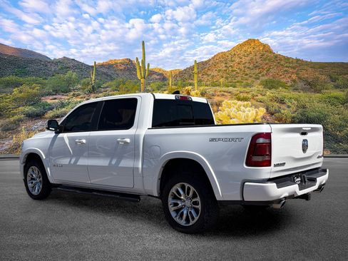 Used 2022 RAM 1500 Laramie w/ Sport Appearance Package AWD/4WD image 8